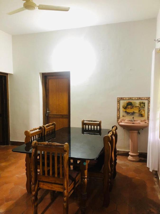 H Villa Nilambūr Kültér fotó